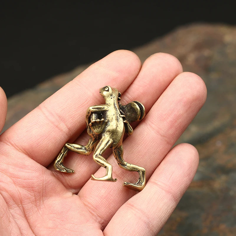Antique Pure Copper Solid Frogs Wrestling Tea Pet Statue Brass Animal Table Ornament Accessories Home Decoration for Living Room