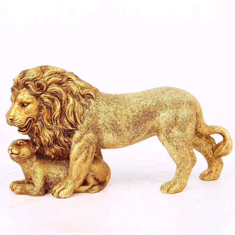 Creative European Figurine Golden Lion Ornament Resin Craft Home Decorations Office Table Restaurant Decorative Accessories