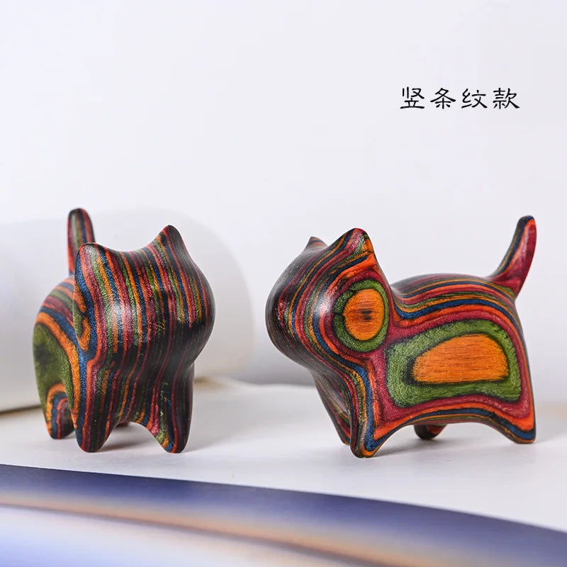 Sculptures lucky cat Ornament Mini Woodcarving Cute Colored Wooden Cat Desktop Accessories Healing Home Decoration Creative Gift