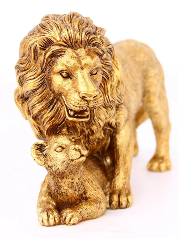 Creative European Figurine Golden Lion Ornament Resin Craft Home Decorations Office Table Restaurant Decorative Accessories